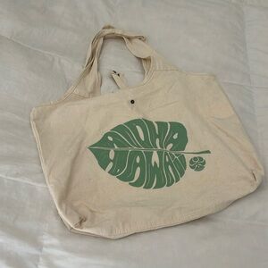 HIC Hawaiian Island Creations Tote Bag